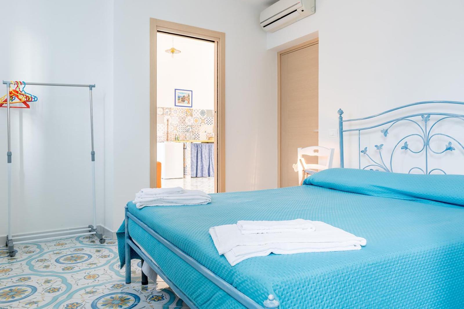 Ferienwohnung Blue 51 Vico Equense Exterior foto