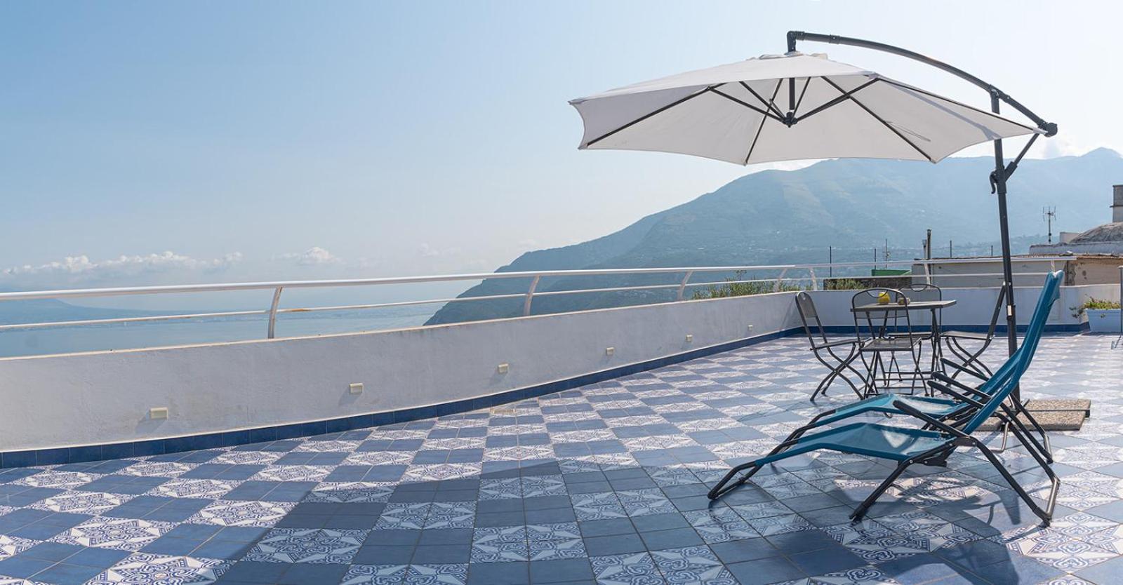 Ferienwohnung Blue 51 Vico Equense Exterior foto